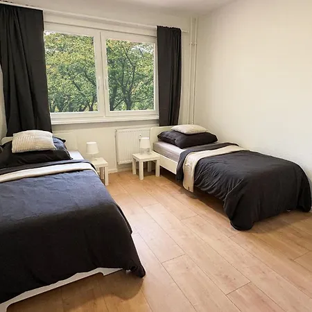 Apartman Neue Handwerker-apartments Mit Kueche, Wifi, Parkplaetze, Tv, Balkon