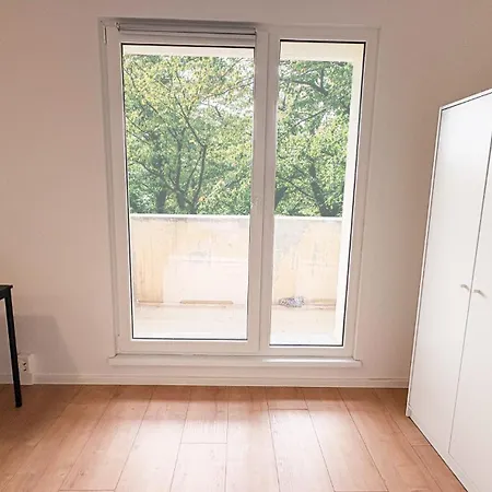 Apartman Neue Handwerker-apartments Mit Kueche, Wifi, Parkplaetze, Tv, Balkon