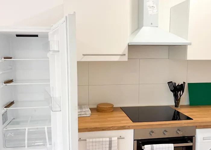 アパート Neue Handwerker-apartments Mit Kueche, Wifi, Parkplaetze, Tv, Balkon *