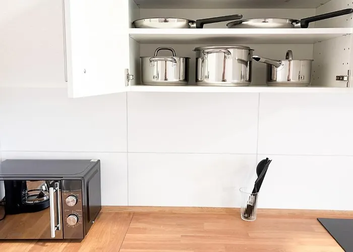 Apartman Neue Handwerker-apartments Mit Kueche, Wifi, Parkplaetze, Tv, Balkon